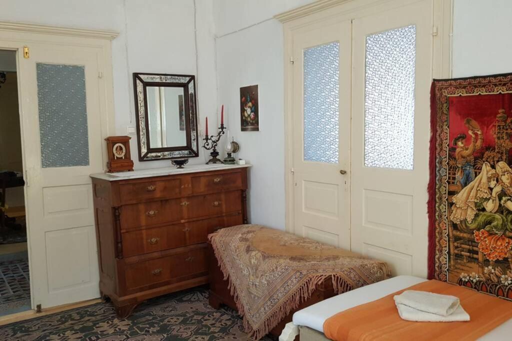 Apartamento Mansion Alexandri Hidra Exterior foto